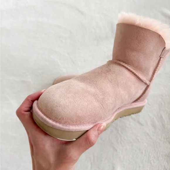UGG Mini Bailey Button Boots Blush Pink Suede Women’s Size 7 - Picture 5 of 13